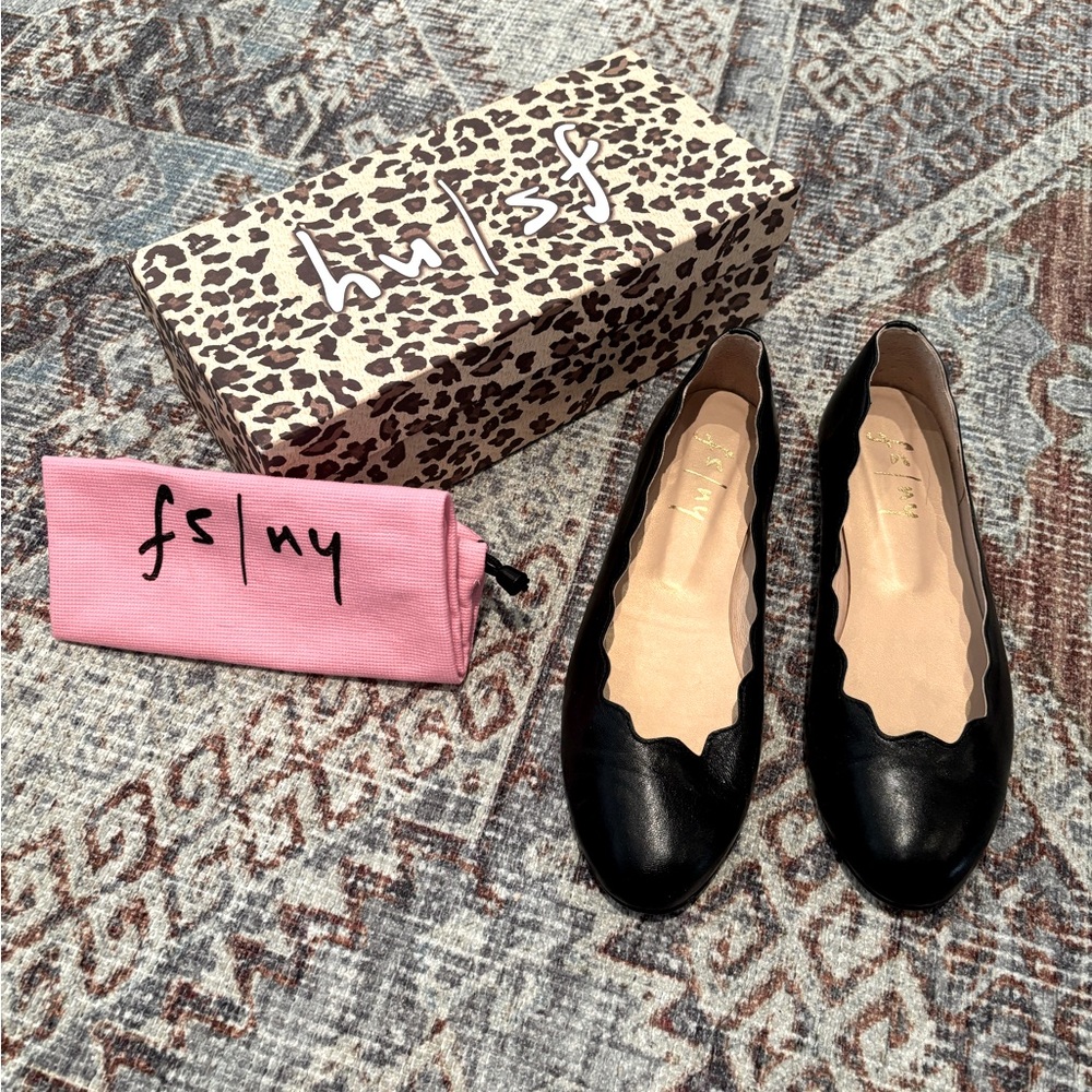 Black Scallop Leather Chloe Style Flats: Size 9